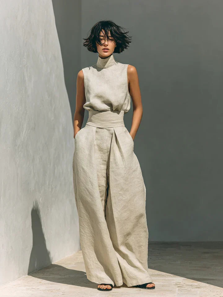 Flor Minimalist set of tank top and wide-leg pants in Soft Woven and Lightweight Woven for women - Nora & Rose Maine, view 8