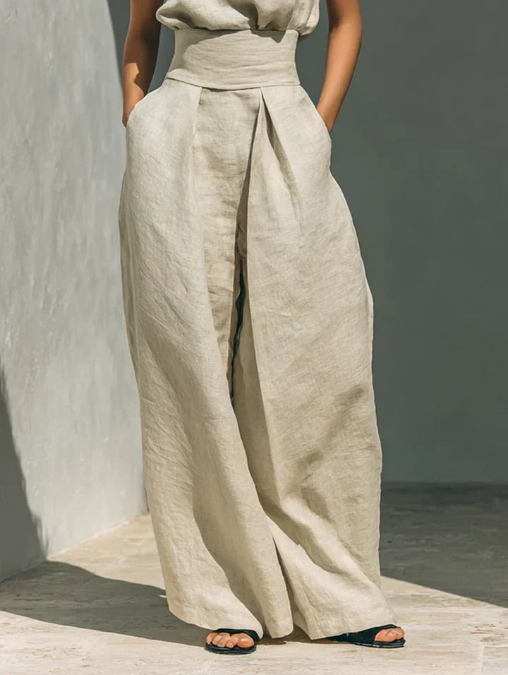 Flor Minimalist set of tank top and wide-leg pants in Soft Woven and Lightweight Woven for women - Nora & Rose Maine, view 7