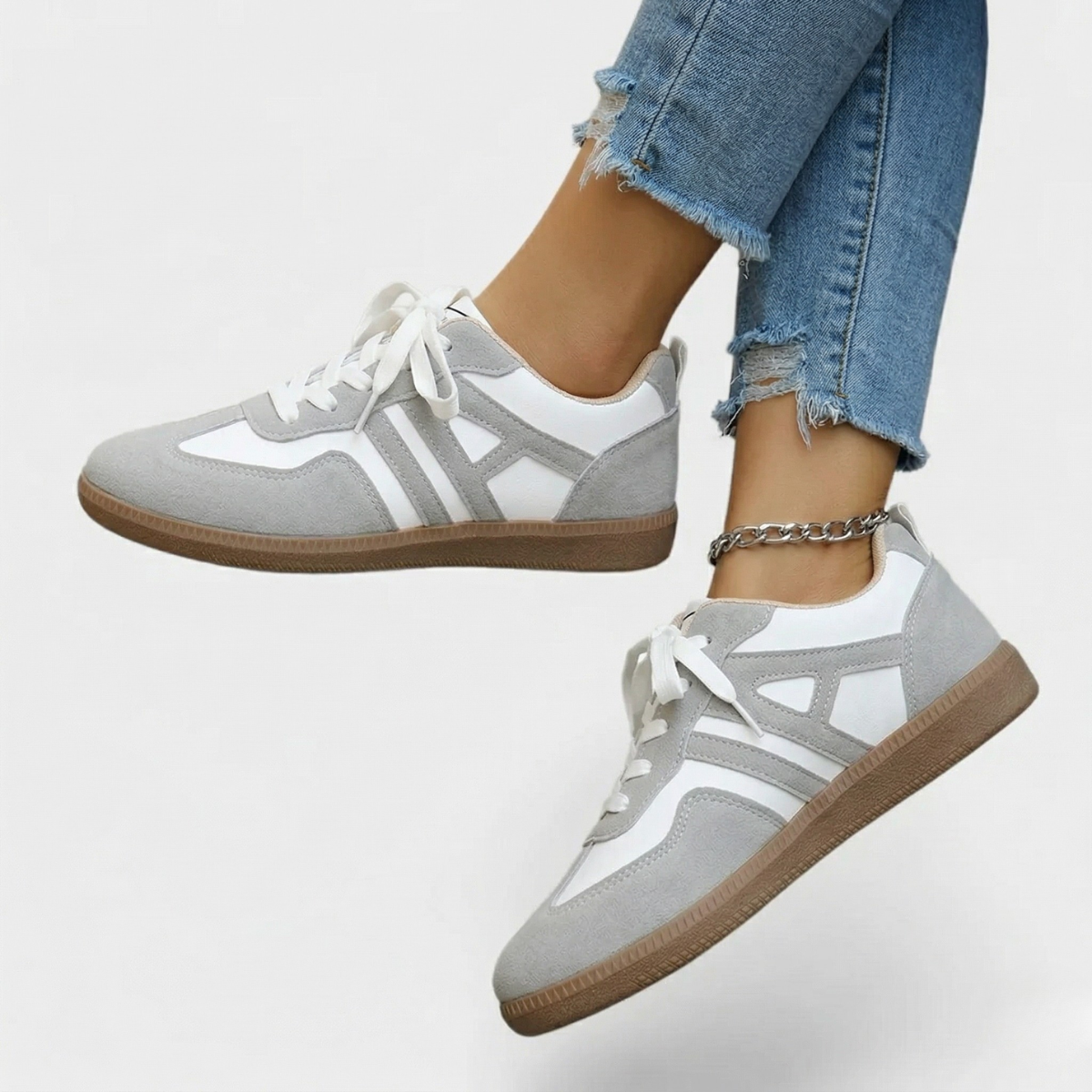 Delyziah | Comfort Sneakers