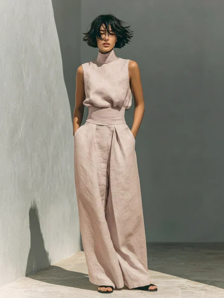 Flor Minimalist set of tank top and wide-leg pants in Soft Woven and Lightweight Woven for women - Nora & Rose Maine, view 4