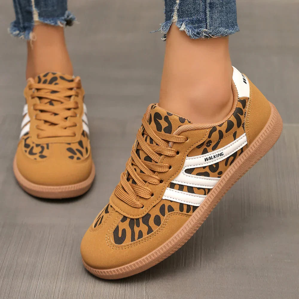Deliza | Comfort Trainers