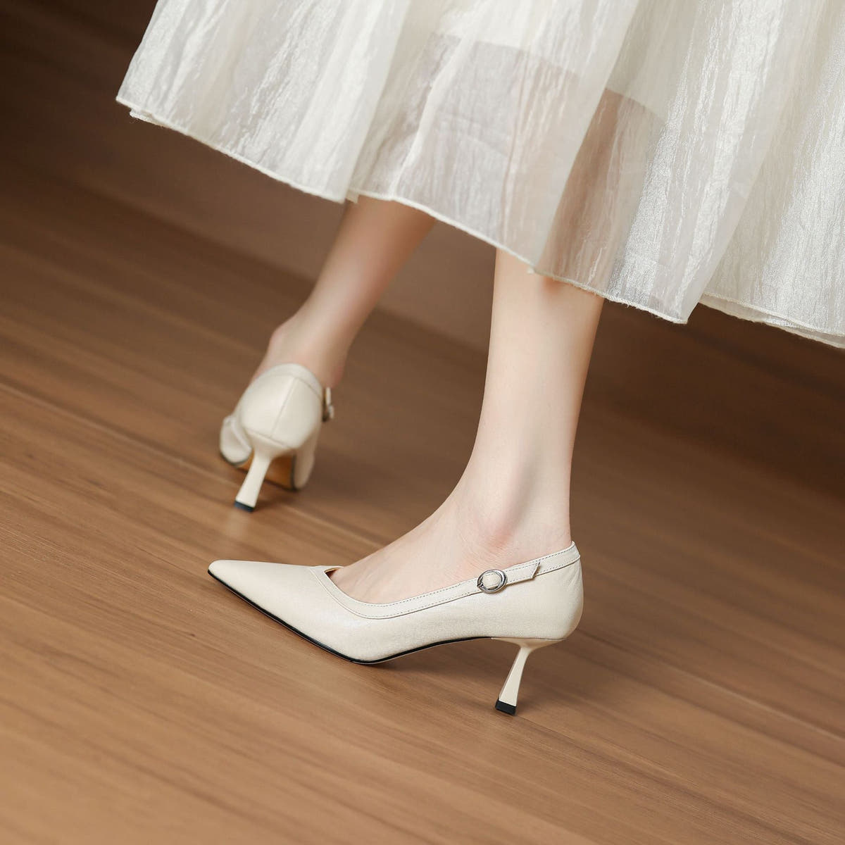 Corva Soft-Touch Heels
