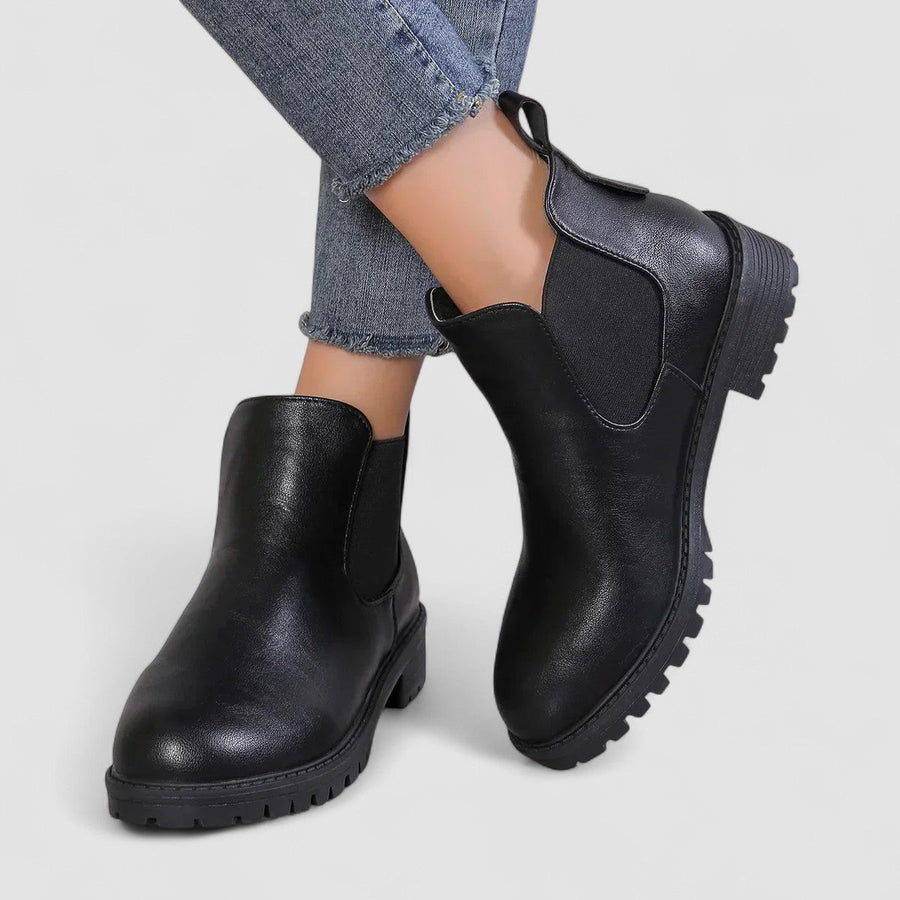 Zara - Comfort Boots - Nora & Rose Maine, view 2
