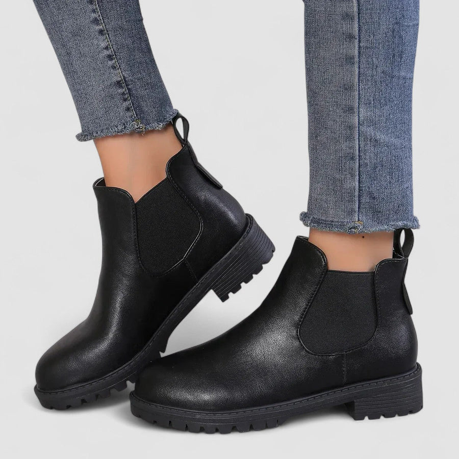 Zara - Comfort Boots - Nora & Rose Maine