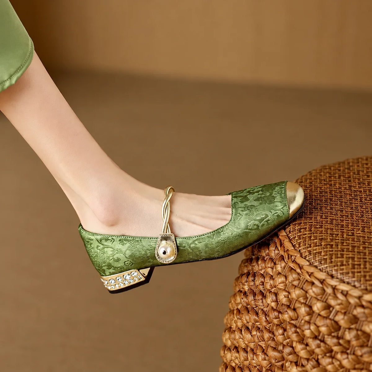 Adele Vintage Braided Pearl Strap Shoes