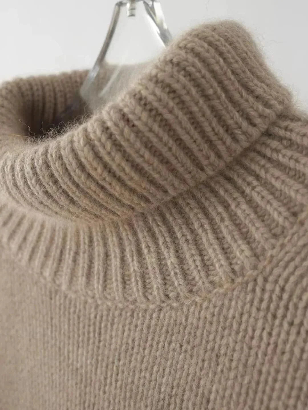 Amy | Relaxed Turtleneck Sweater