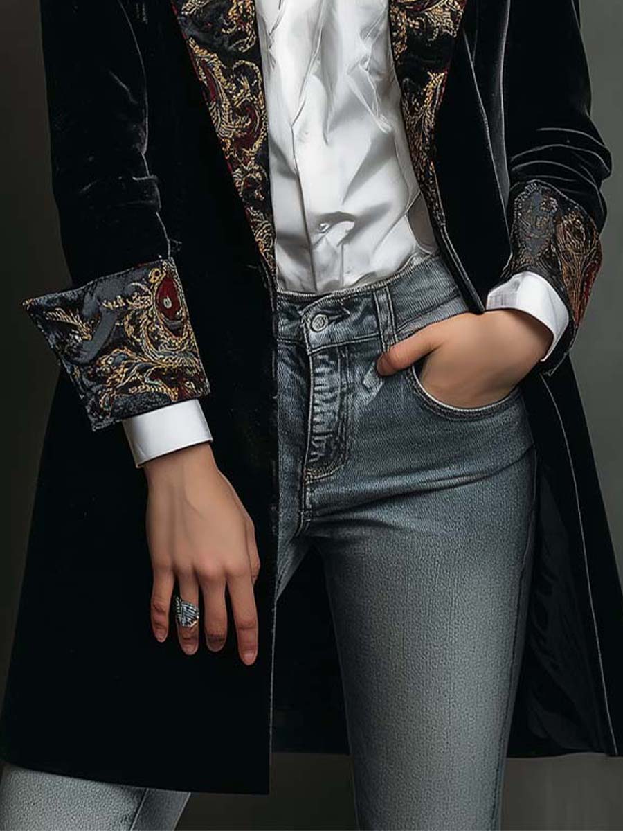 Black Baroque Velvet