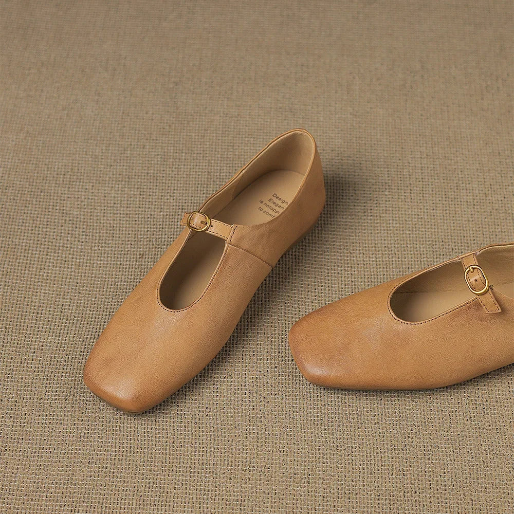 Elspeth | High-Vamp Mary Jane Flats