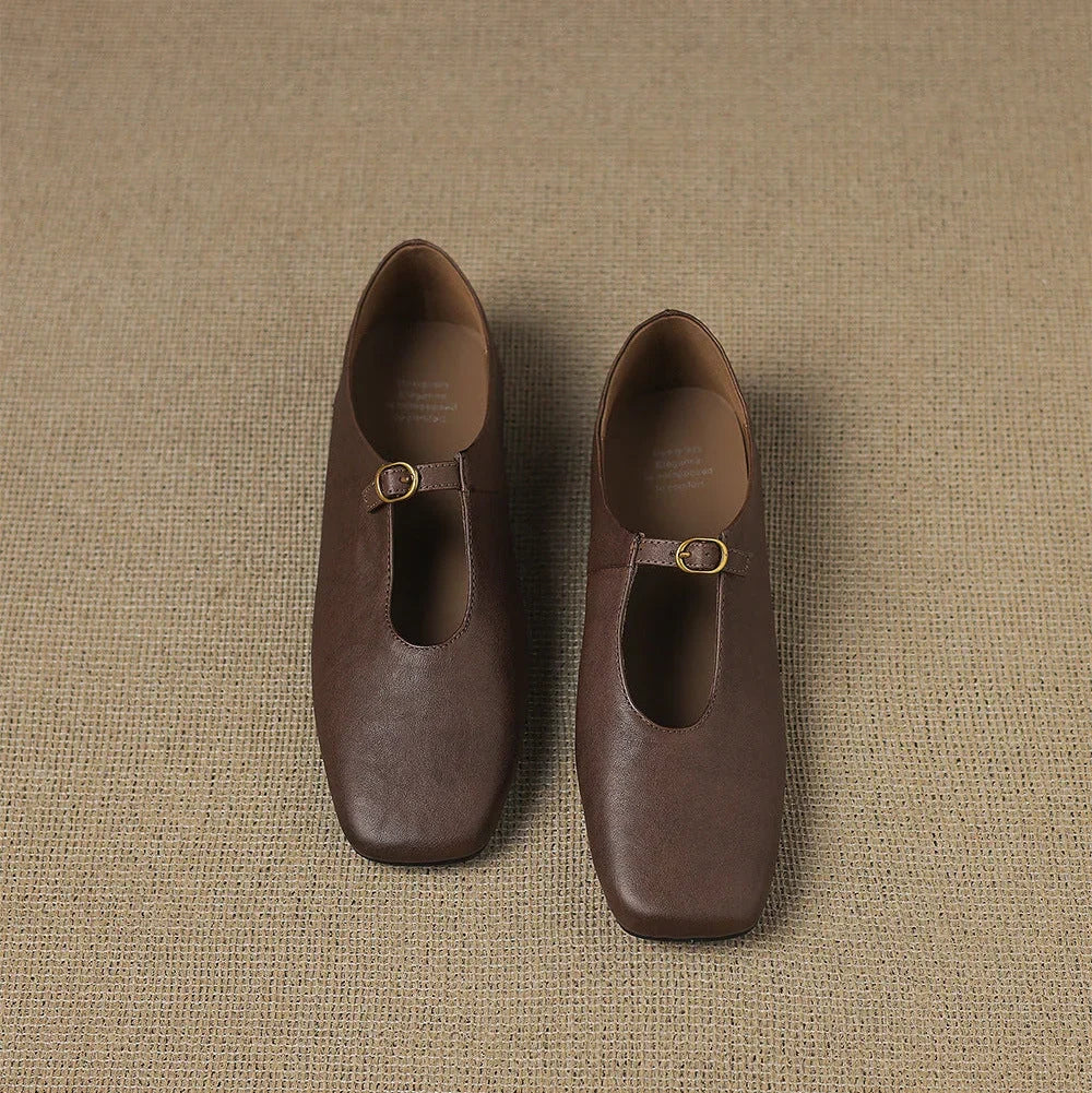 Elspeth | High-Vamp Mary Jane Flats