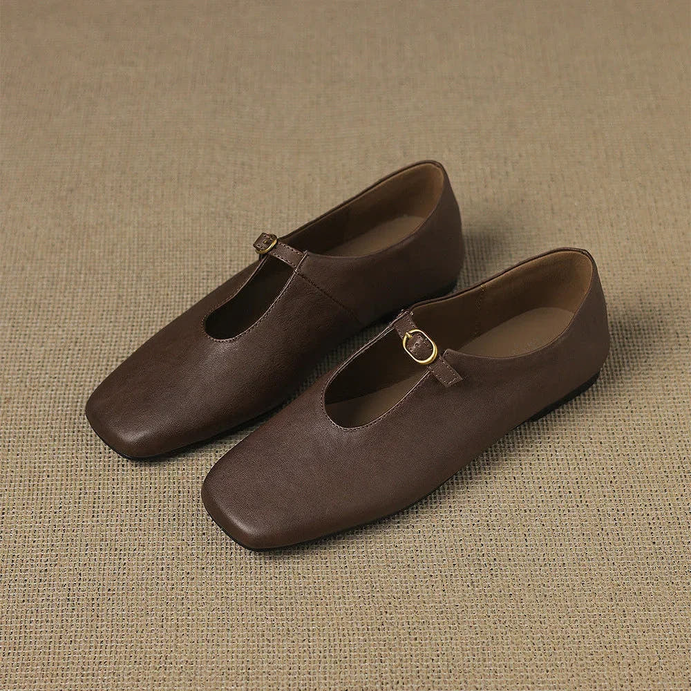 Elspeth | High-Vamp Mary Jane Flats
