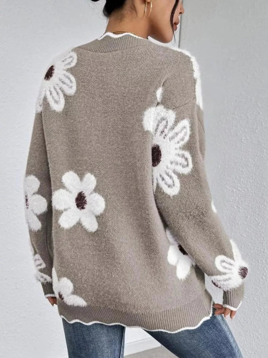 Fleur | Floral V-Neck Long Sleeve Sweater