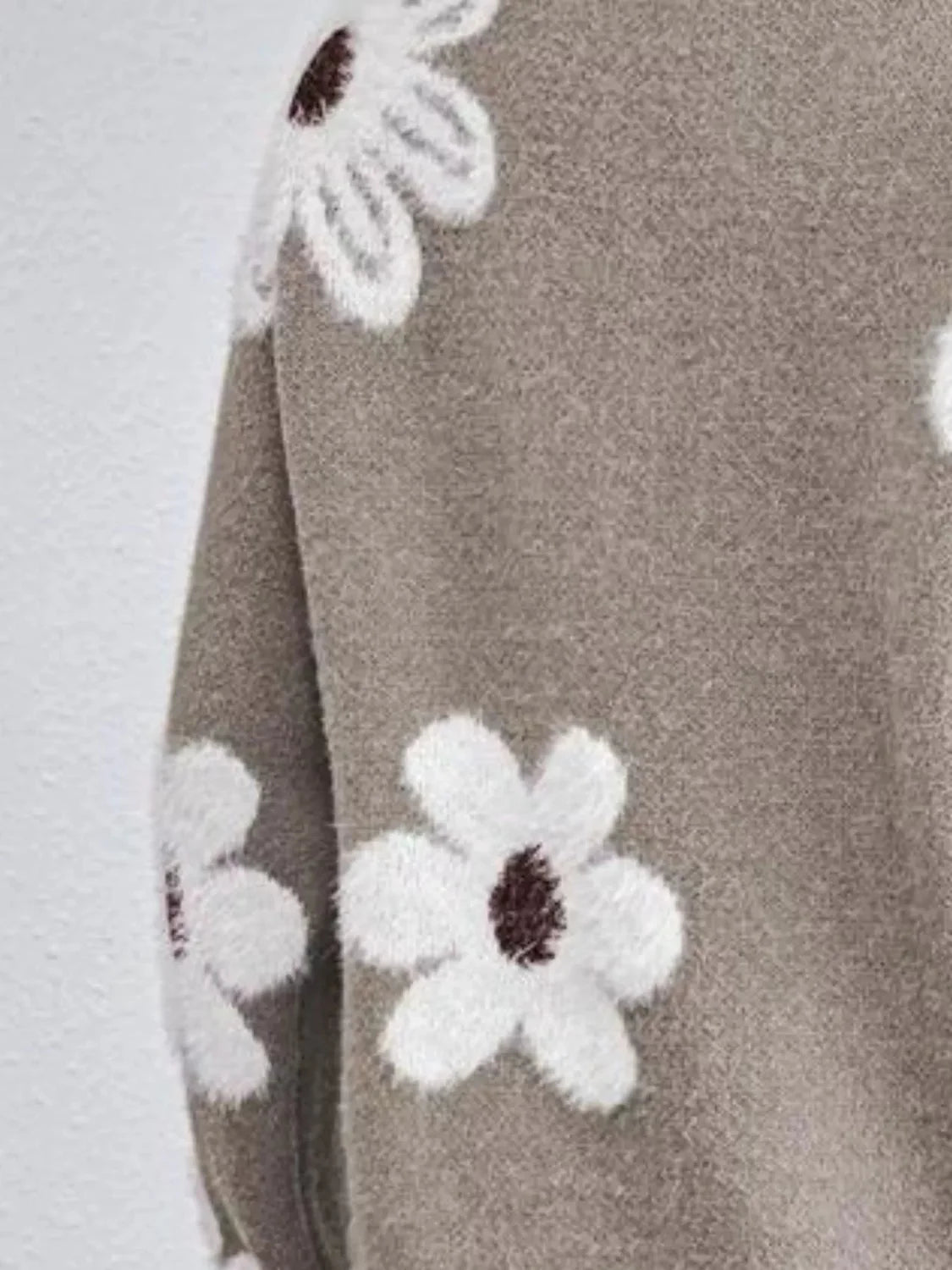 Fleur | Floral V-Neck Long Sleeve Sweater