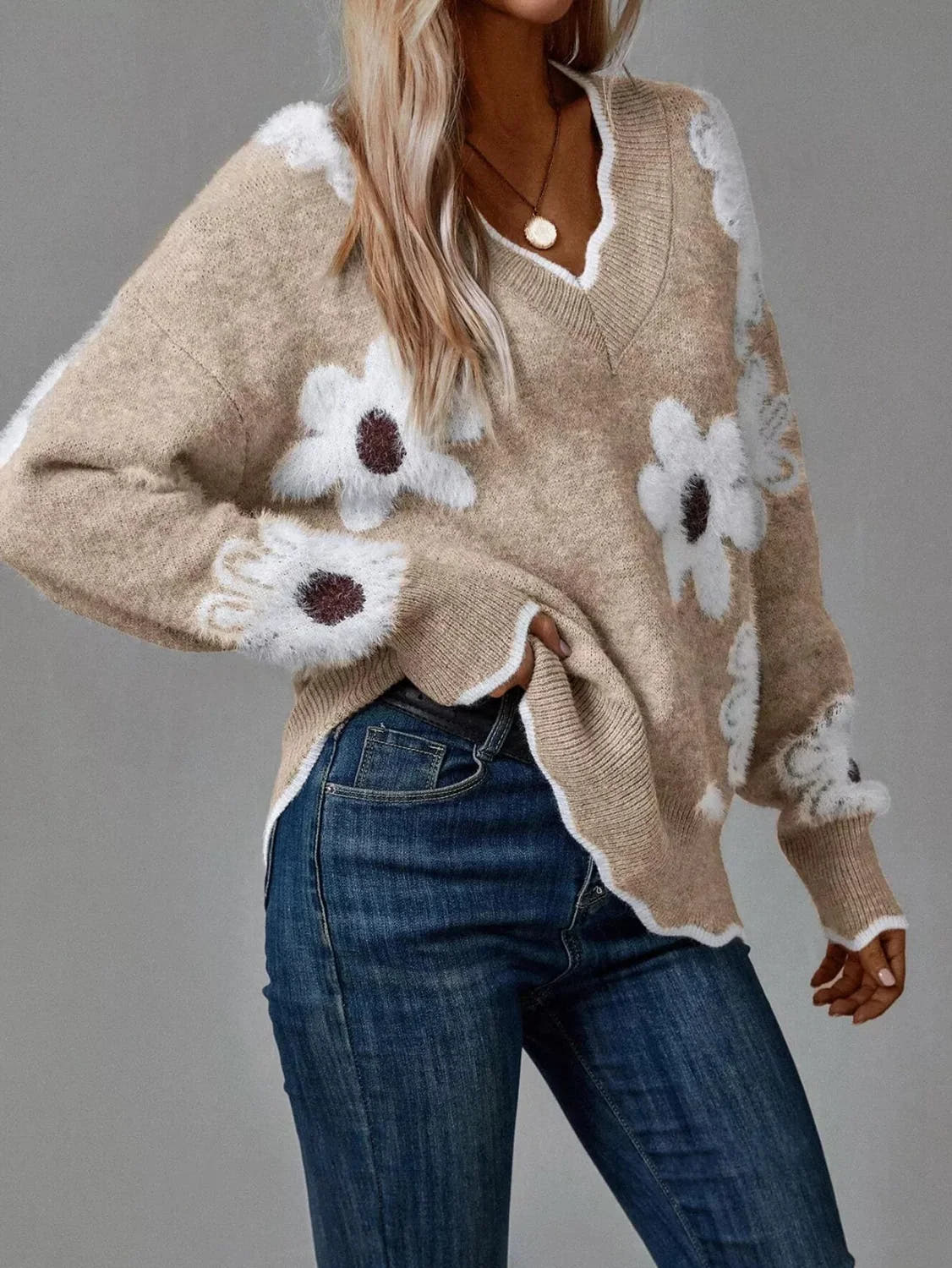 Fleur | Floral V-Neck Long Sleeve Sweater