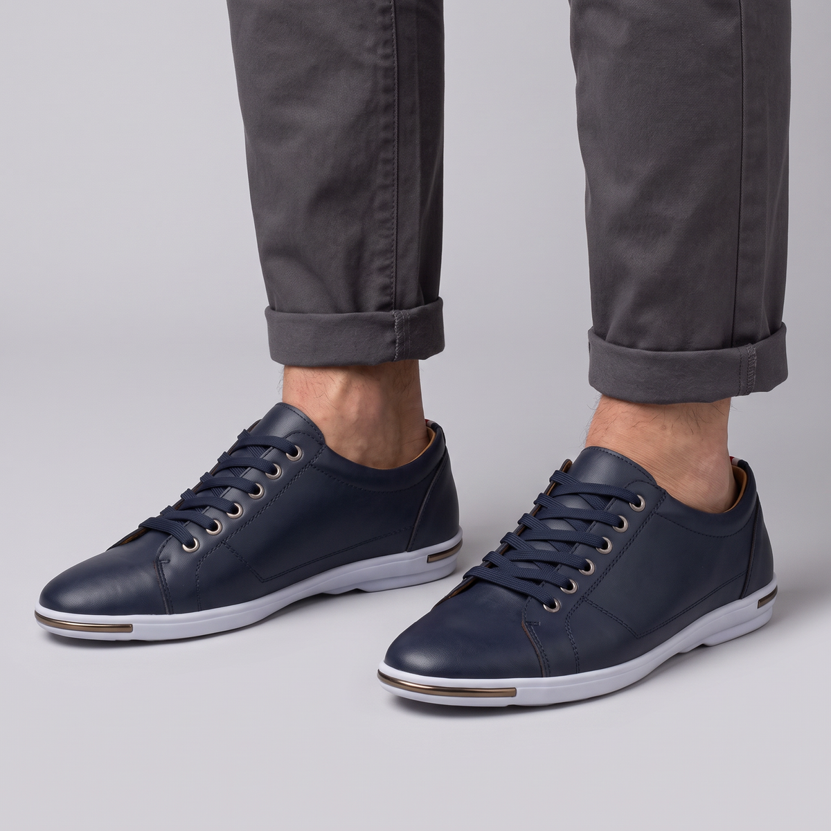 Grayson | Sneakers