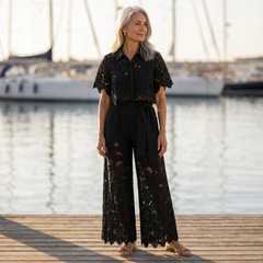 Arielle Comfortable Set - Nora & Rose Maine