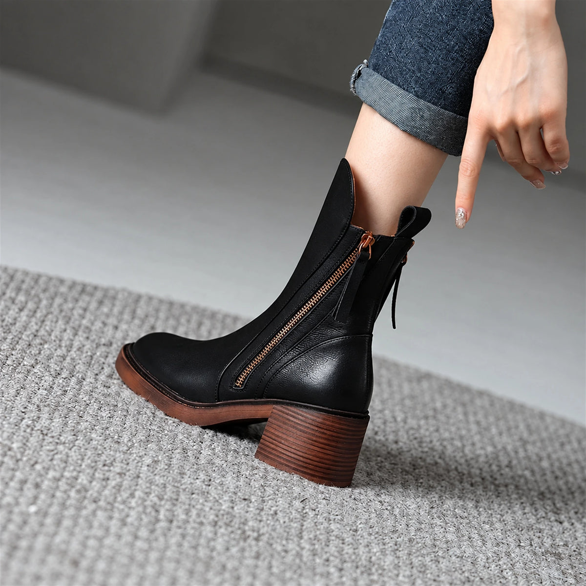 Laluna | Stylish Comfort Ankle Boots