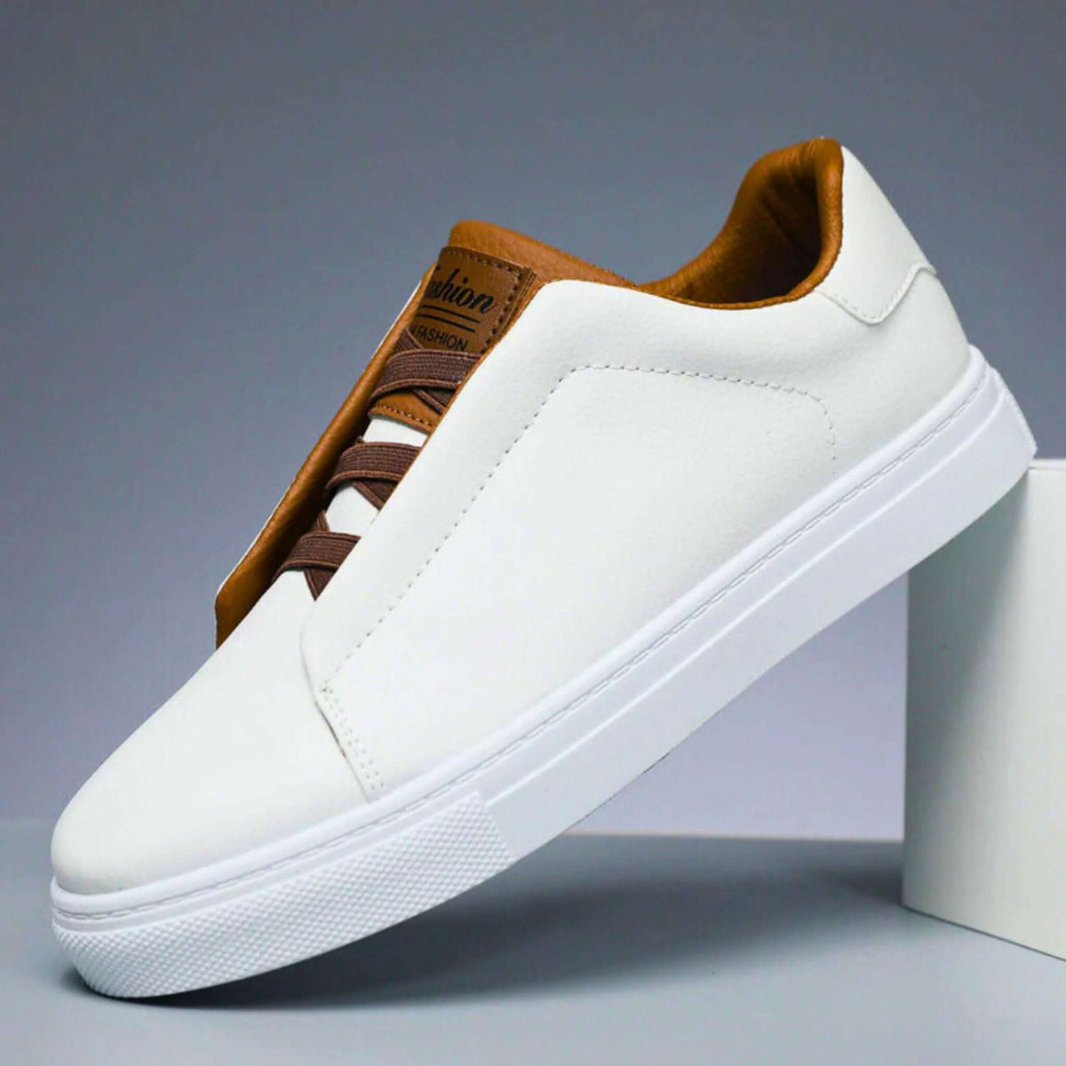 The | Lorenzo Sneaker