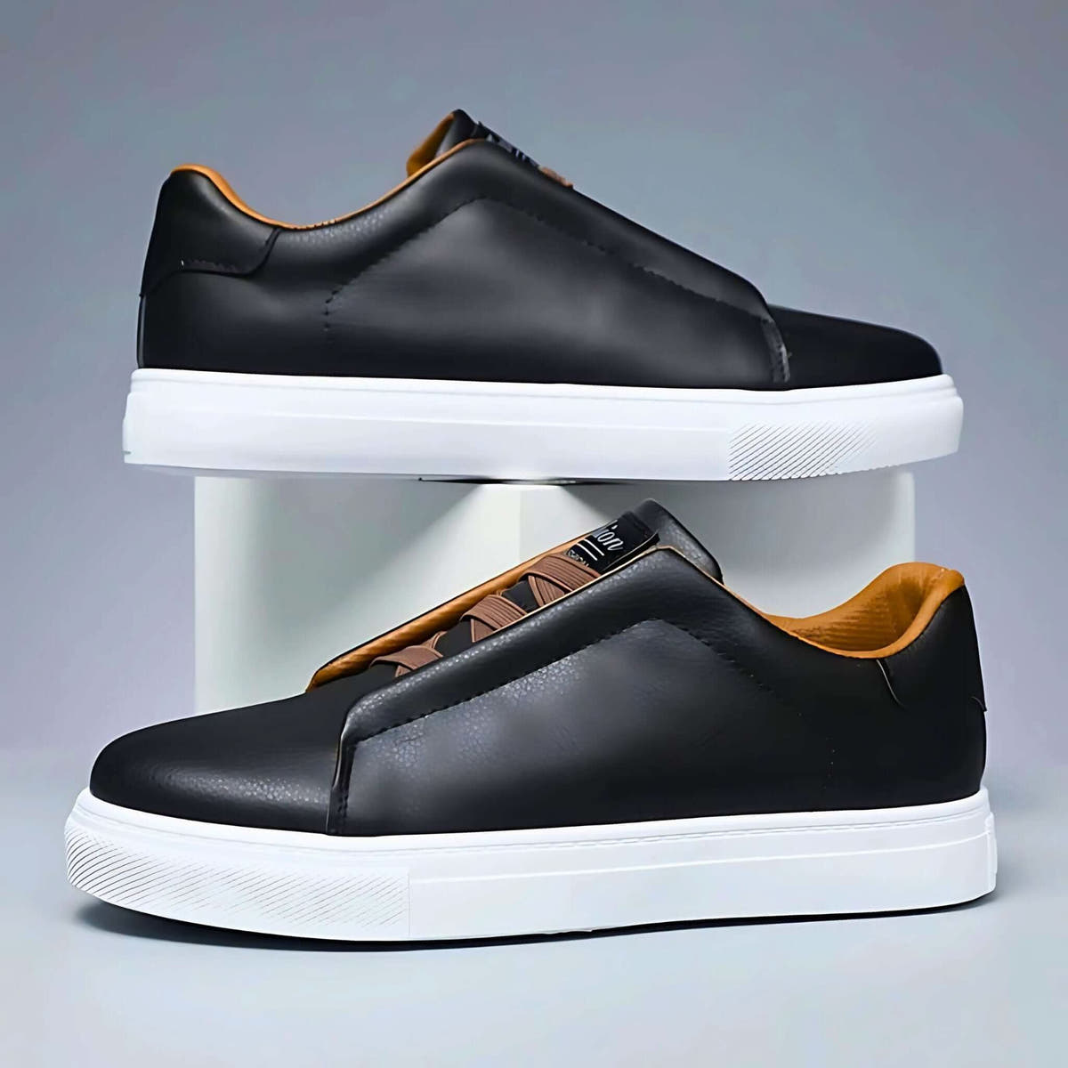 The | Lorenzo Sneaker