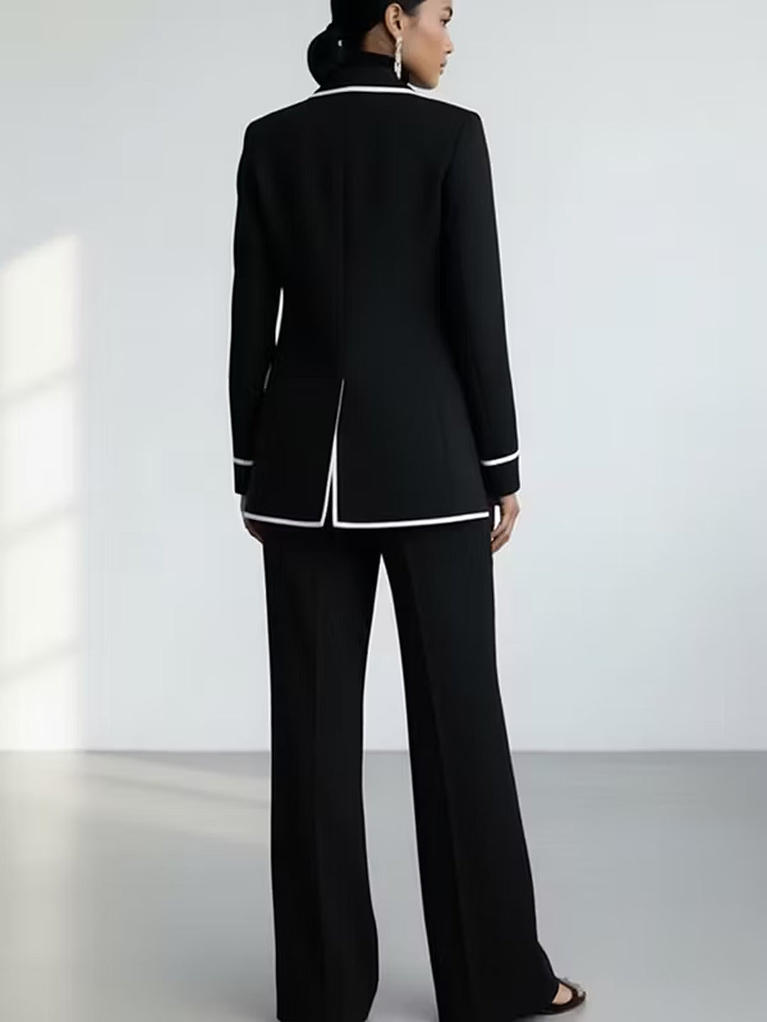 Clementina | Contrast-Piped Blazer & Wide-Leg Trousers Set
