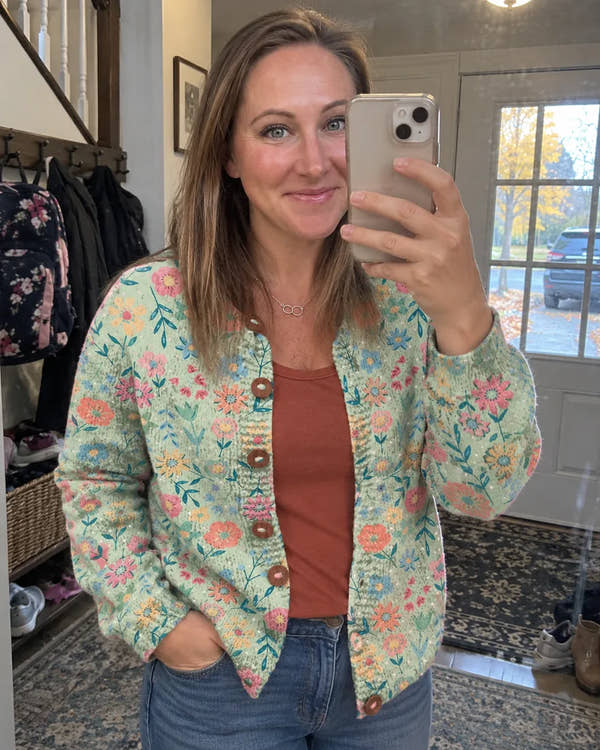 Laura P.'s Nora & Rose outfit