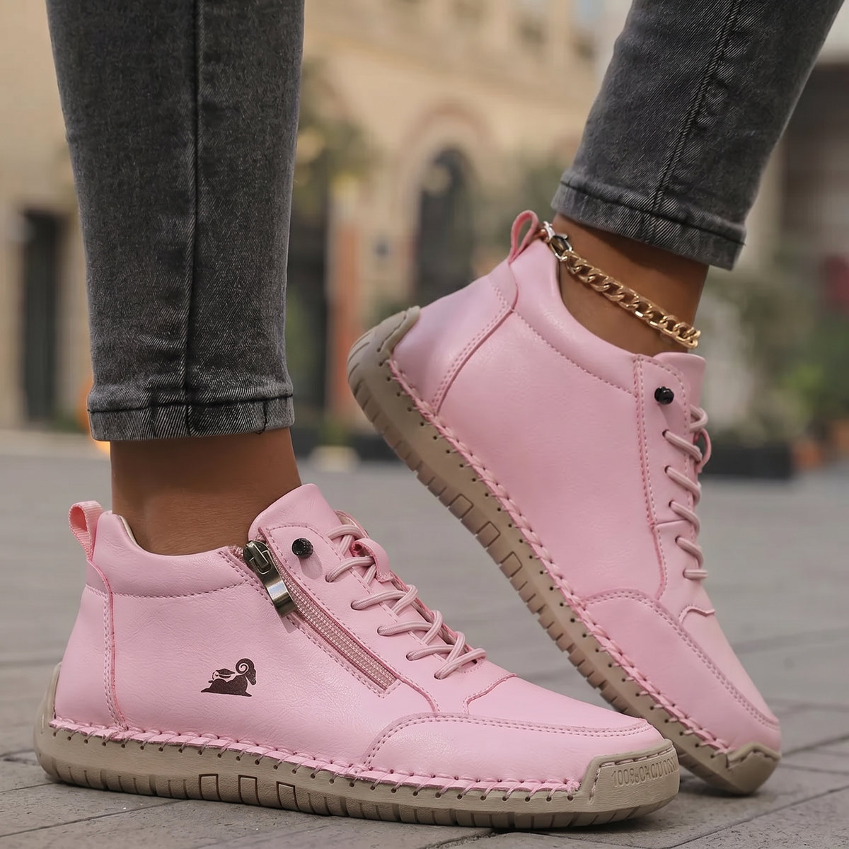 Mila – Comfortable sneakers + zipper